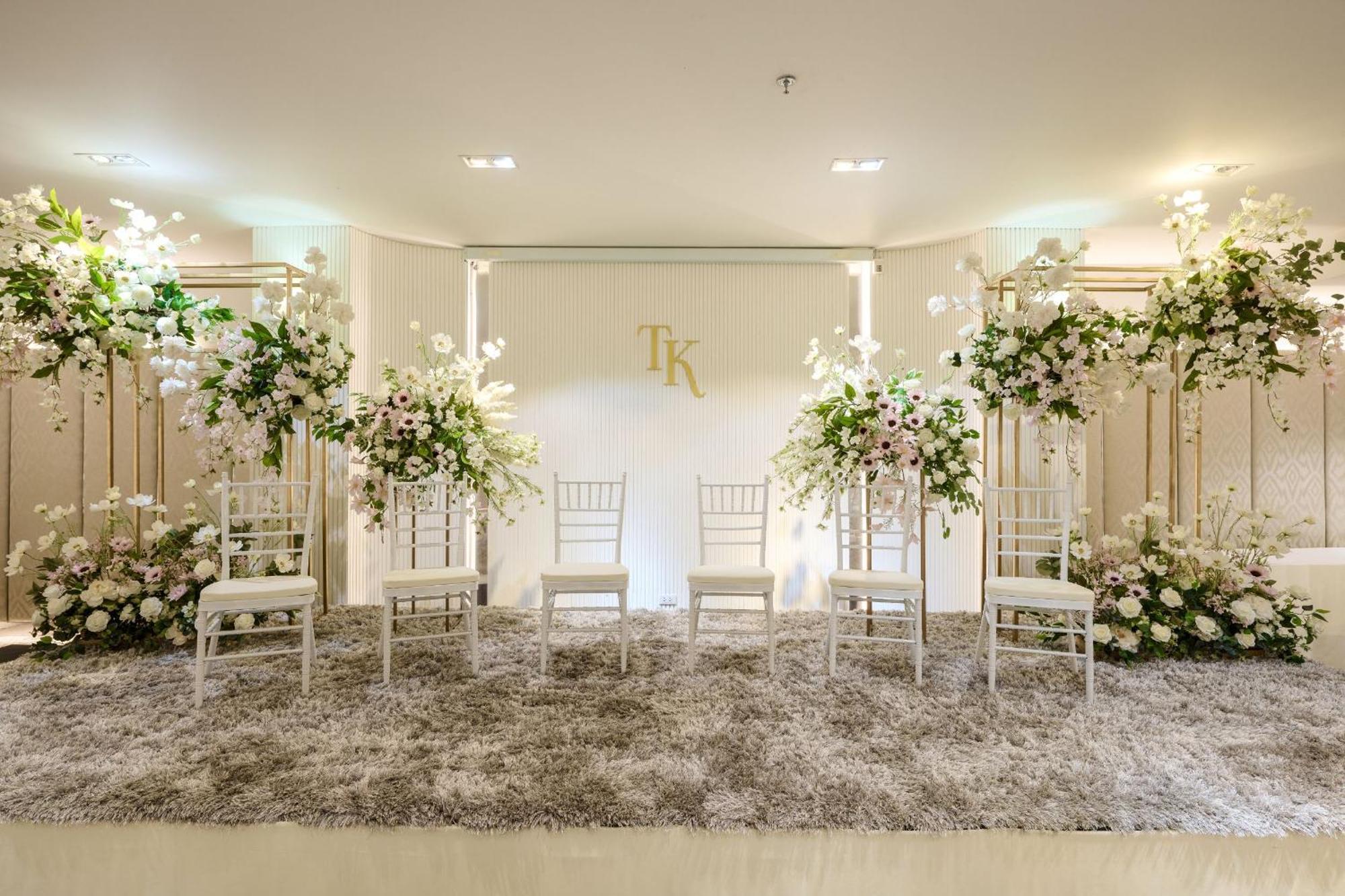 Tk Palace Hotel & Convention Bangkok Exterior photo