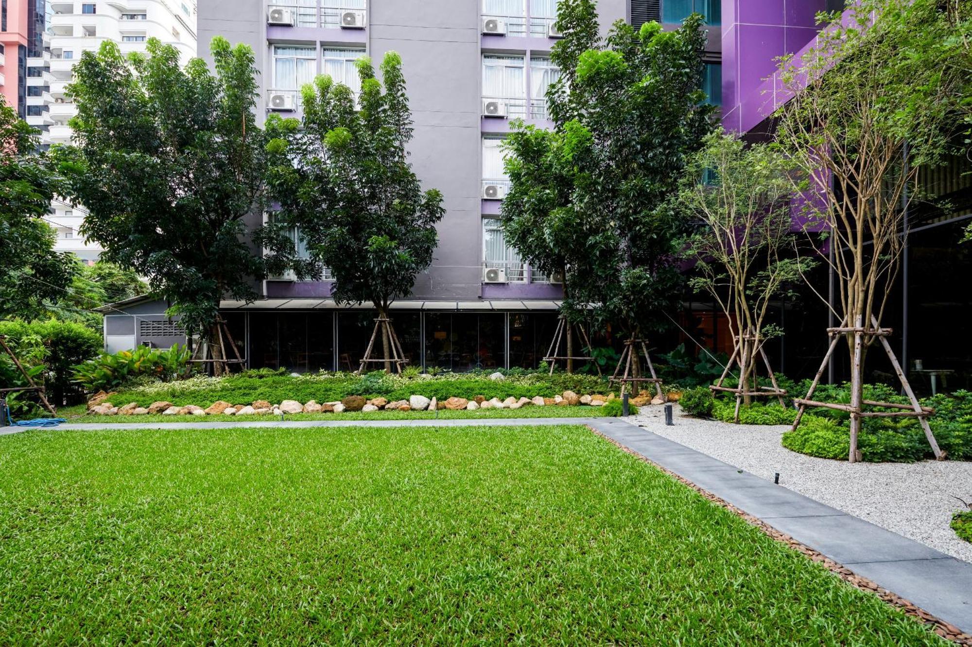 Tk Palace Hotel & Convention Bangkok Exterior photo