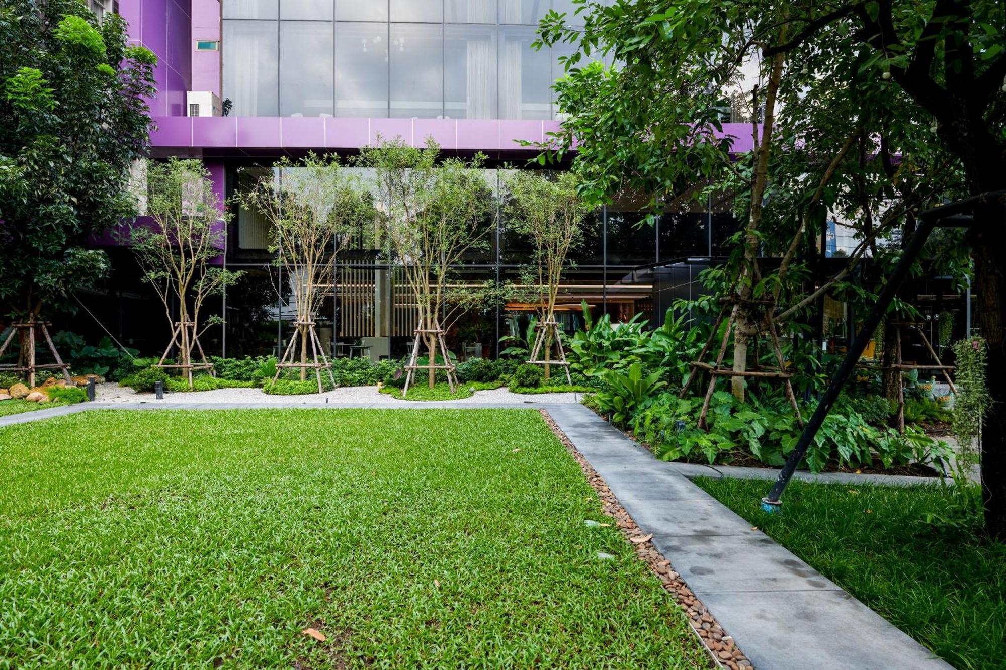 Tk Palace Hotel & Convention Bangkok Exterior photo